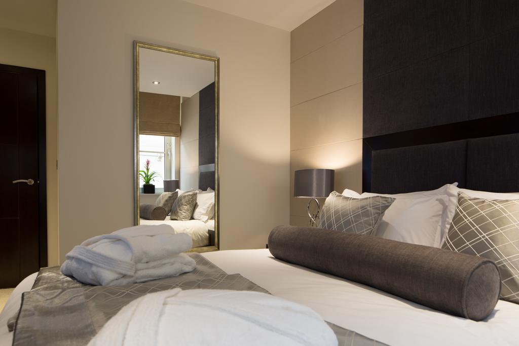 Mansio Suites The Headrow Leeds  Buitenkant foto